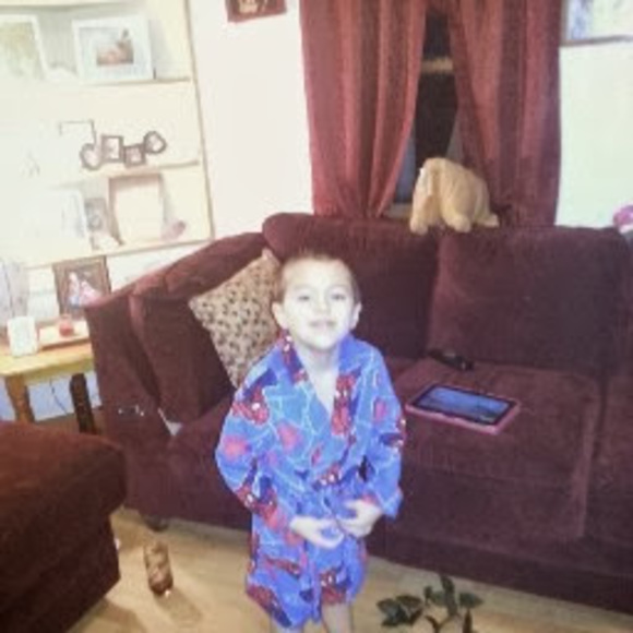 Meet your Posher, Honesty - Picture 1 of 1